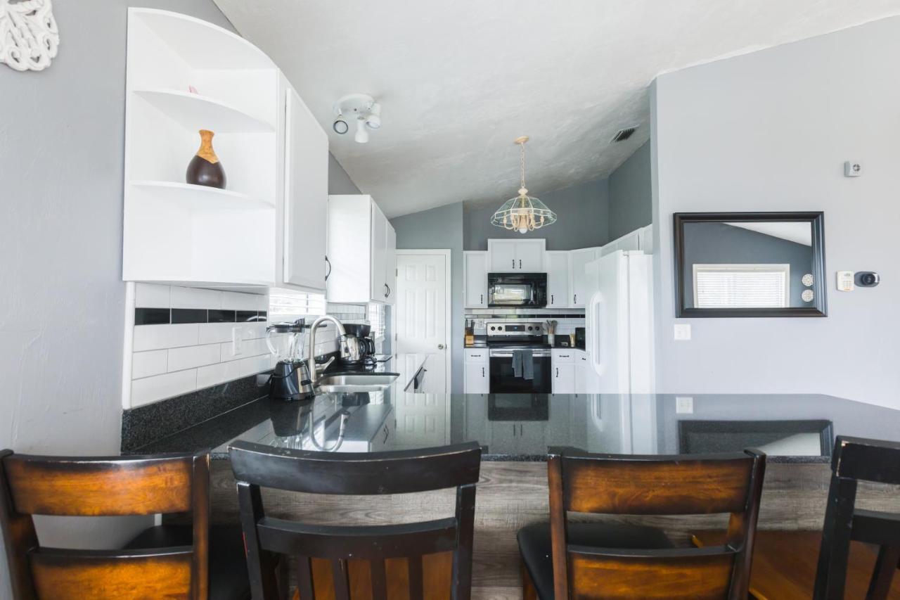 Five Bedroom Home In The Heart Of St Aug Beach St. Augustine Esterno foto